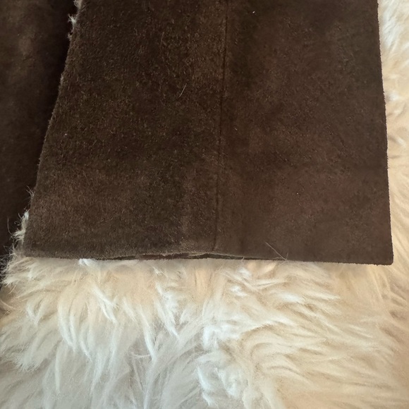Brown Suede Women's Jacket - Picture 12 of 16